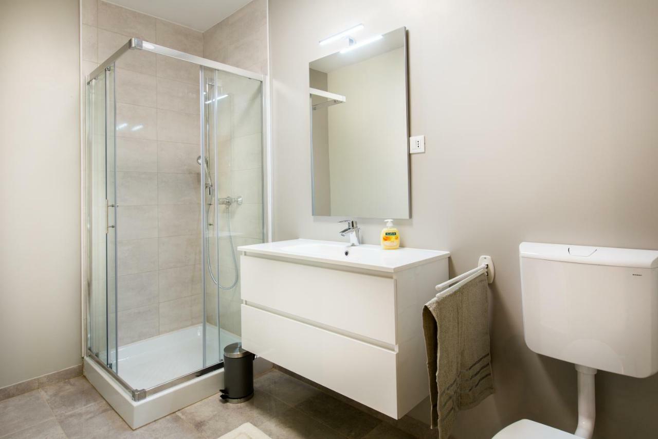 New Rooms & Apartments In Любляна Екстериор снимка